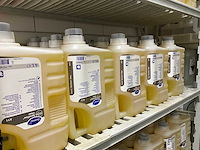 Diversey - suma revoflow clear - flacon naspoelmiddel (4x) - afbeelding 2 van  2