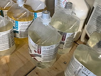 Diversey - sure - fles sanitairreiniger en ontkalker (2x) - afbeelding 1 van  2
