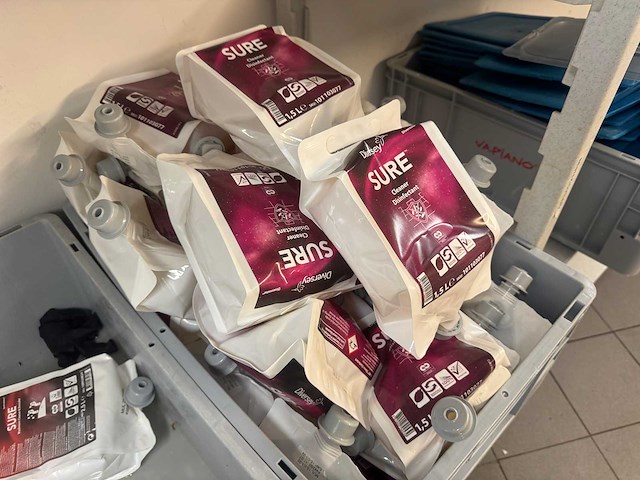 Diversey - sure cleaner disinfectant (20x) - afbeelding 2 van  3