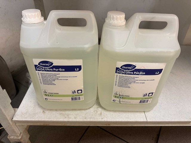 Diversey - ultra pur-eco - machinaal vaatwasmiddel (2x) - afbeelding 1 van  2