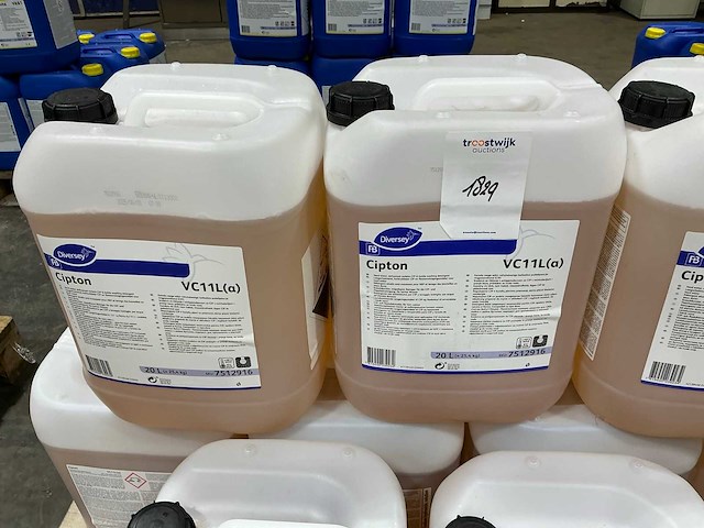 Diversey cipton reinigingsmiddel (13x) - afbeelding 2 van  2