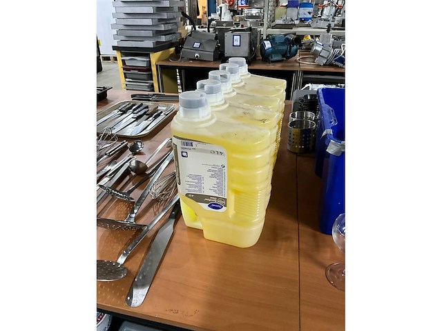 Diversey naglansmiddel (5x) - afbeelding 2 van  4