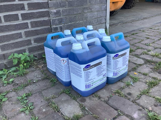 Diversey suma select pur-eco a7 5 liter vaatwas naspoelmiddel (6x) - afbeelding 3 van  6