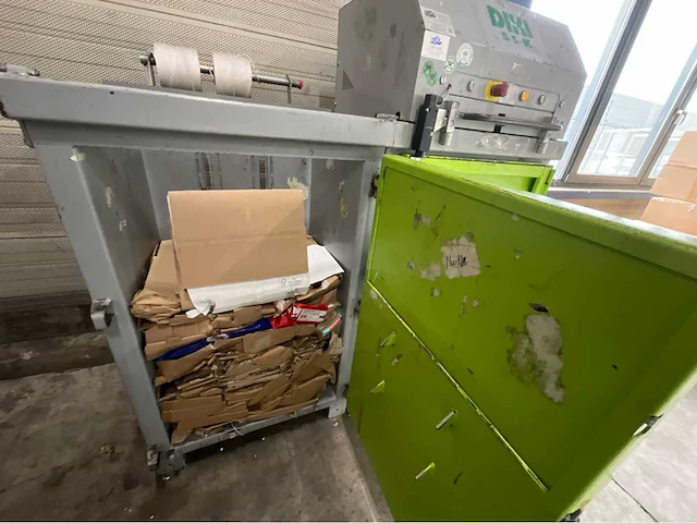 Dixi 5s-k - papierpers - balenpers 2 kamers - perskracht 6 ton - afbeelding 10 van  12