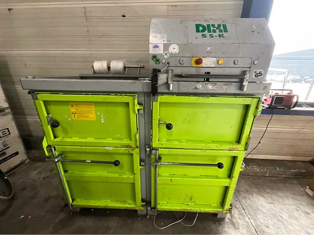 Dixi 5s-k - papierpers - balenpers 2 kamers - perskracht 6 ton - afbeelding 10 van  12