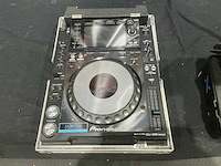 Dj gear - pioneer - cdj 2000 nexus - afbeelding 1 van  3