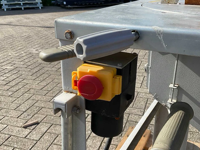 Dj-t04-300 afkortcirkelzaagmachine - afbeelding 4 van  8