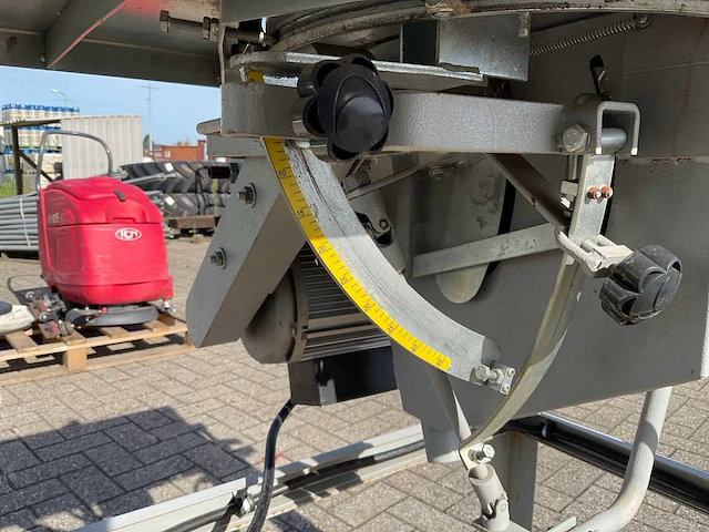 Dj-t04-300 afkortcirkelzaagmachine - afbeelding 7 van  8