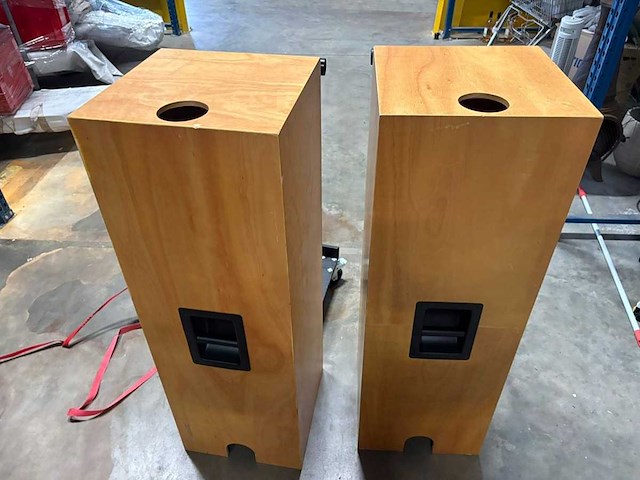 Dj zuilen - afbeelding 1 van  3