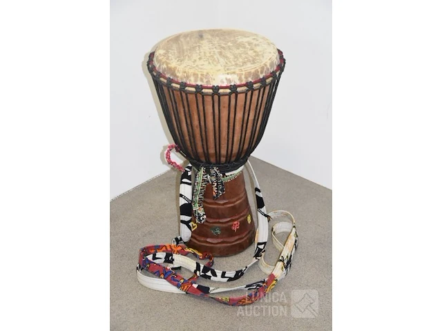 Djembe - afbeelding 1 van  6