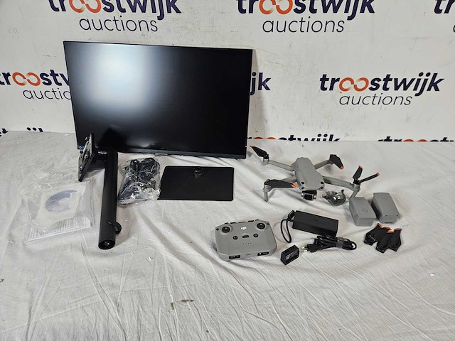 Dji air 2s fly more combo + samsung s27a800uju - afbeelding 1 van  3