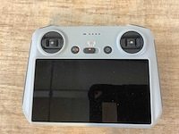 Dji mavic 3 classic drone afstandsbediening - afbeelding 3 van  8