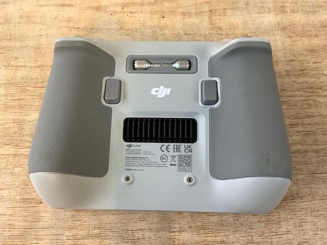 Dji mavic 3 classic drone afstandsbediening - afbeelding 4 van  8