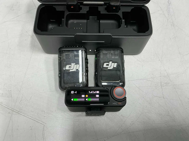 Dji mic - dmc02 - draadloos microfoonsysteem - afbeelding 6 van  9