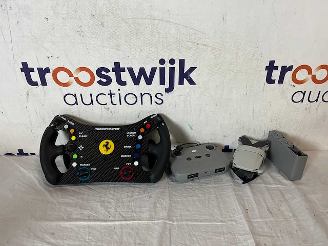 Dji mini 2 | thrustmaster ferrari 488 gt3 wheel add on - afbeelding 1 van  1
