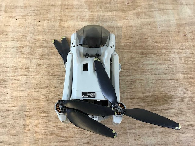 Dji mini 3 drone - afbeelding 8 van  9