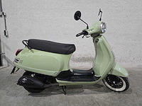 Djjd - snorscooter - cashmere - 4t 25km uitvoering drn18r - afbeelding 2 van  9