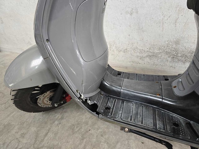 Djjd - snorscooter - cashmere - 4t 25km uitvoering dzb68d - afbeelding 5 van  8