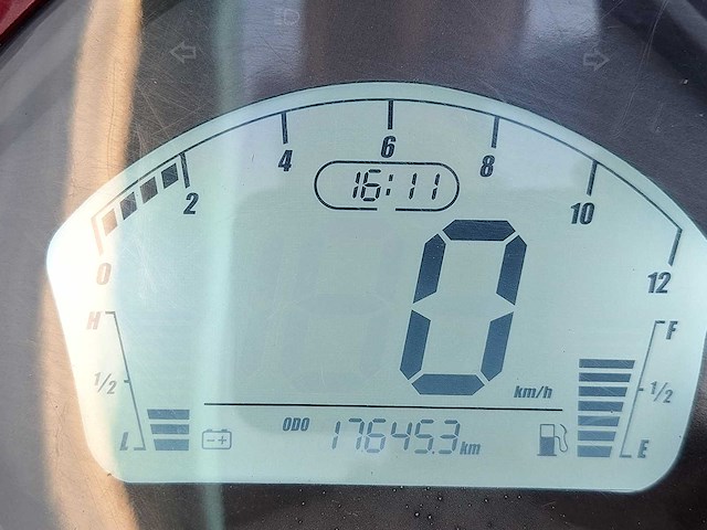 Djjd cashmere 45 km bromscooter 4takt - afbeelding 3 van  4