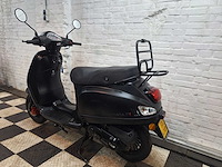 Djjd cashmere efi 45 km bromscooter 4takt - afbeelding 3 van  7