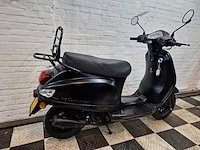 Djjd cashmere efi 45 km bromscooter 4takt - afbeelding 5 van  7