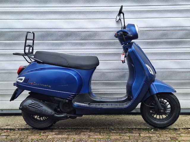 Djjd cashmere efi 45 km bromscooter 4takt - afbeelding 5 van  7