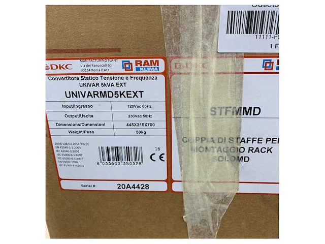 Dkc frequency converter 120 to 230v 50hz 5kva 3.5kw - univarmd5kext - afbeelding 10 van  10