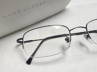 Dkny bril met marc jacobs case - afbeelding 3 van  7