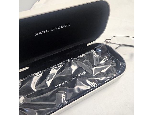 Dkny bril met marc jacobs case - afbeelding 5 van  7