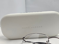 Dkny bril met marc jacobs case - afbeelding 4 van  5
