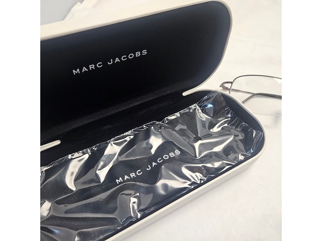 Dkny bril met marc jacobs case - afbeelding 5 van  5