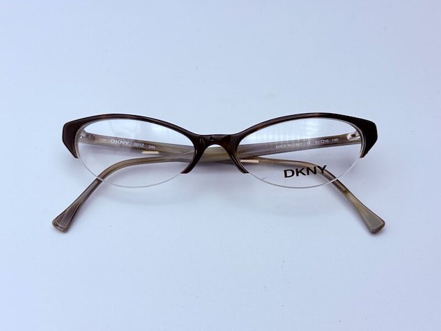 Dkny bril met marc jacobs case - afbeelding 3 van  10