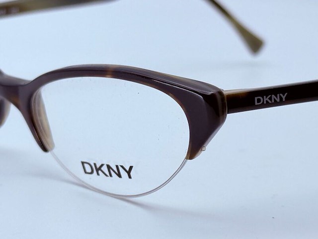 Dkny bril met marc jacobs case - afbeelding 6 van  10