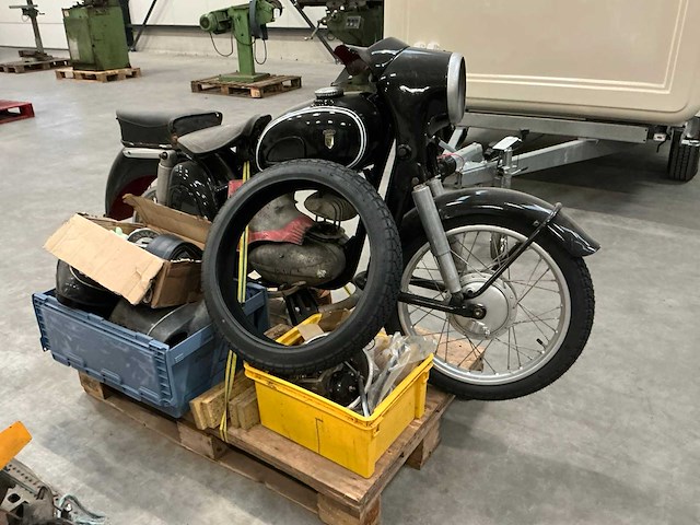 Dkw motorfiets - afbeelding 6 van  12
