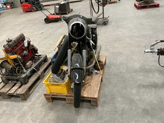 Dkw motorfiets - afbeelding 9 van  12