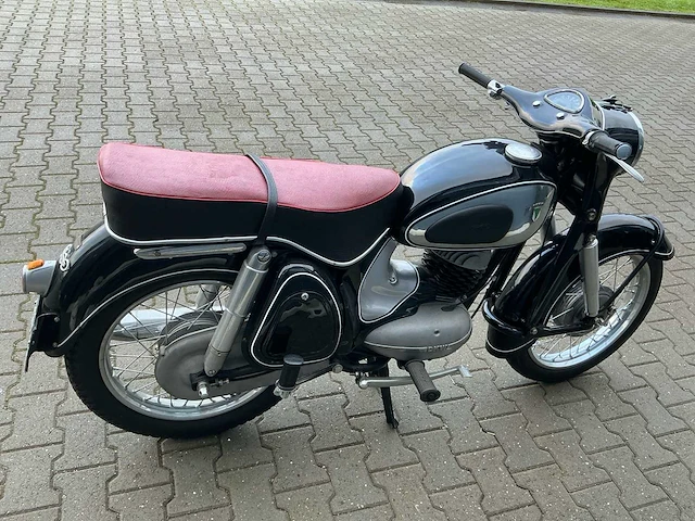 Dkw rt200vs motorfiets - afbeelding 22 van  22
