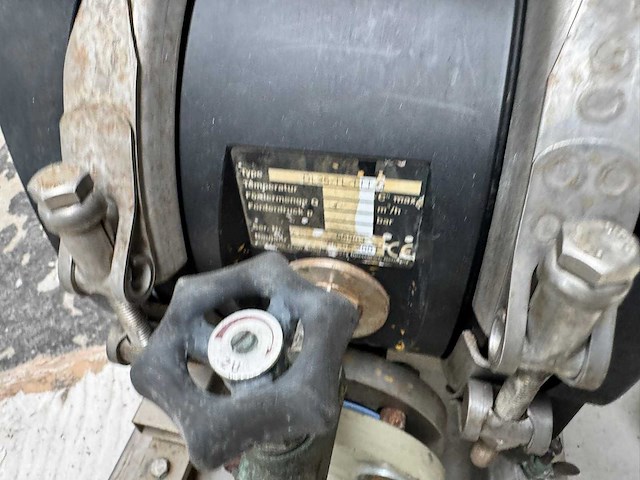 Dl25-tl - diaphragm pump on trolly - afbeelding 2 van  4