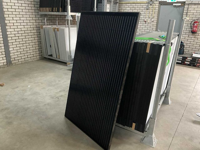 Dmegc dmg300m6-60bb zonnepaneel (9x) - afbeelding 1 van  4