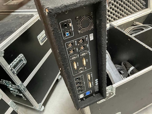 Dmt p3.9 outdoor led-screen systeem - afbeelding 6 van  21