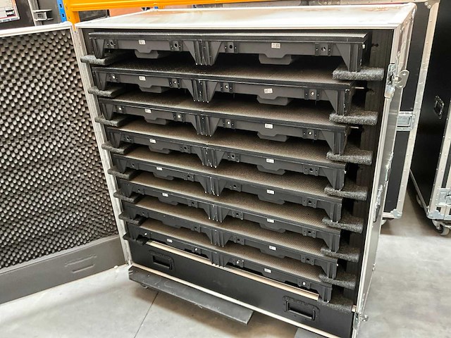 Dmt p3.9 outdoor led-screen systeem - afbeelding 19 van  21