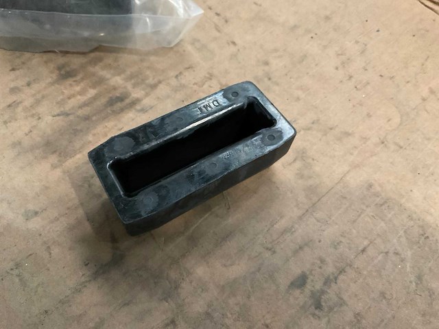 Dmt550hl stootblok rubber (20x) - afbeelding 3 van  3