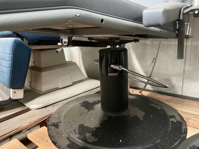 Dntl works 4025 dental operating chair - afbeelding 3 van  6