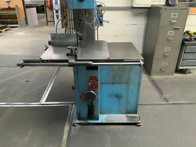 Doal 2013-v lintzaagmachine - afbeelding 4 van  9