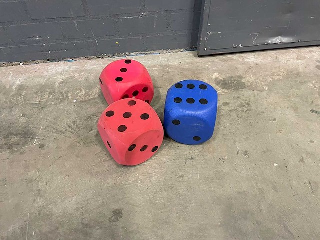 Dobbelsteen (3x) - afbeelding 1 van  2