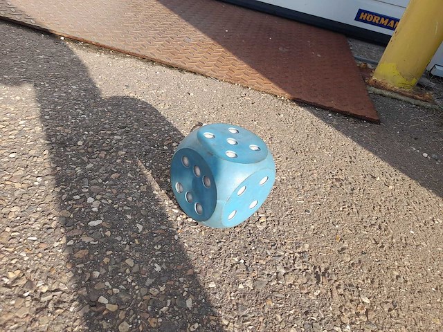 Dobbelsteen blauw - afbeelding 2 van  2