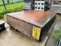 Dock levelaar met deur en flappen 2x - afbeelding 20 van  41