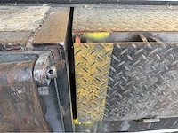 Dock levelaar met deur en flappen - afbeelding 9 van  22