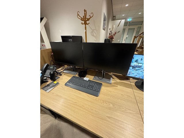 Dockingstation met 2x beeldscherm, usb-c dock g5 - afbeelding 1 van  4