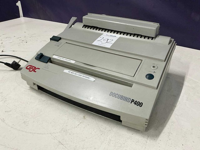 Docubind p400 elektrische inbindmachine+toebehoren - afbeelding 1 van  9