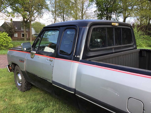 Dodge - 1992 - ram 250 - vrachtwagen - afbeelding 13 van  36